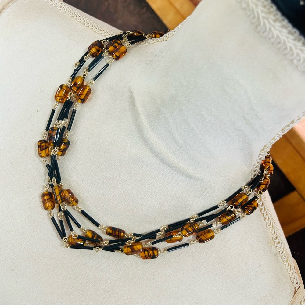 Vintage 70s-80s multi strand glass bead necklace